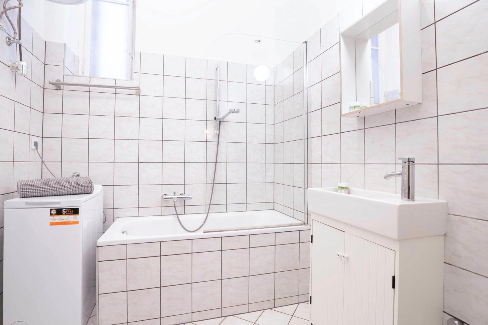 Super Comfort Apartment With 3 Rooms Next To Opera 布达佩斯 外观 照片